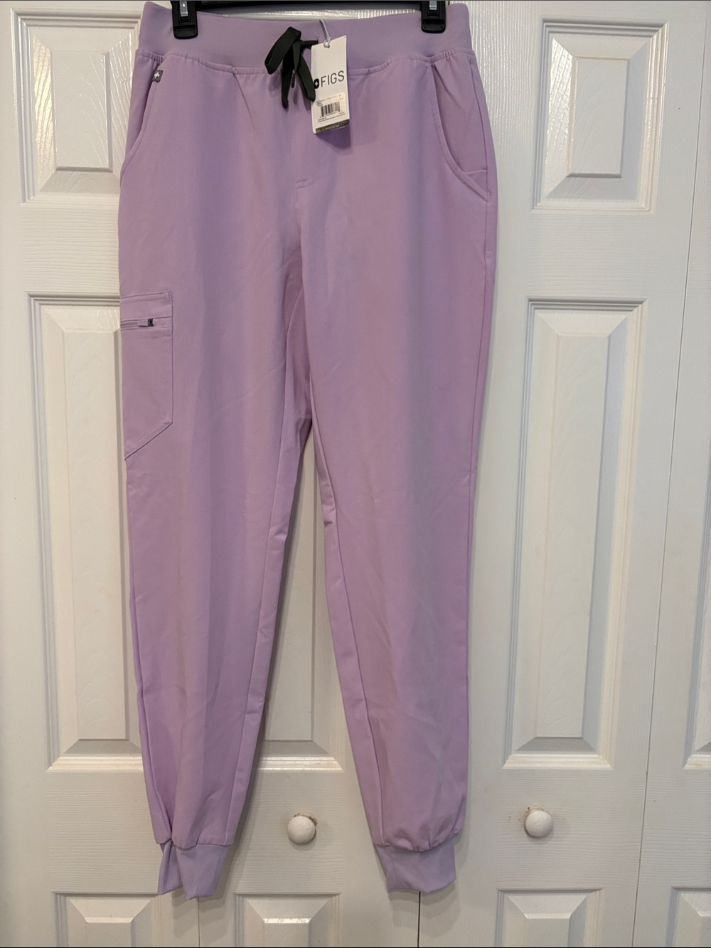 FIGS Lavender Scrubs Drawstring Cargo Joggers size ST 680